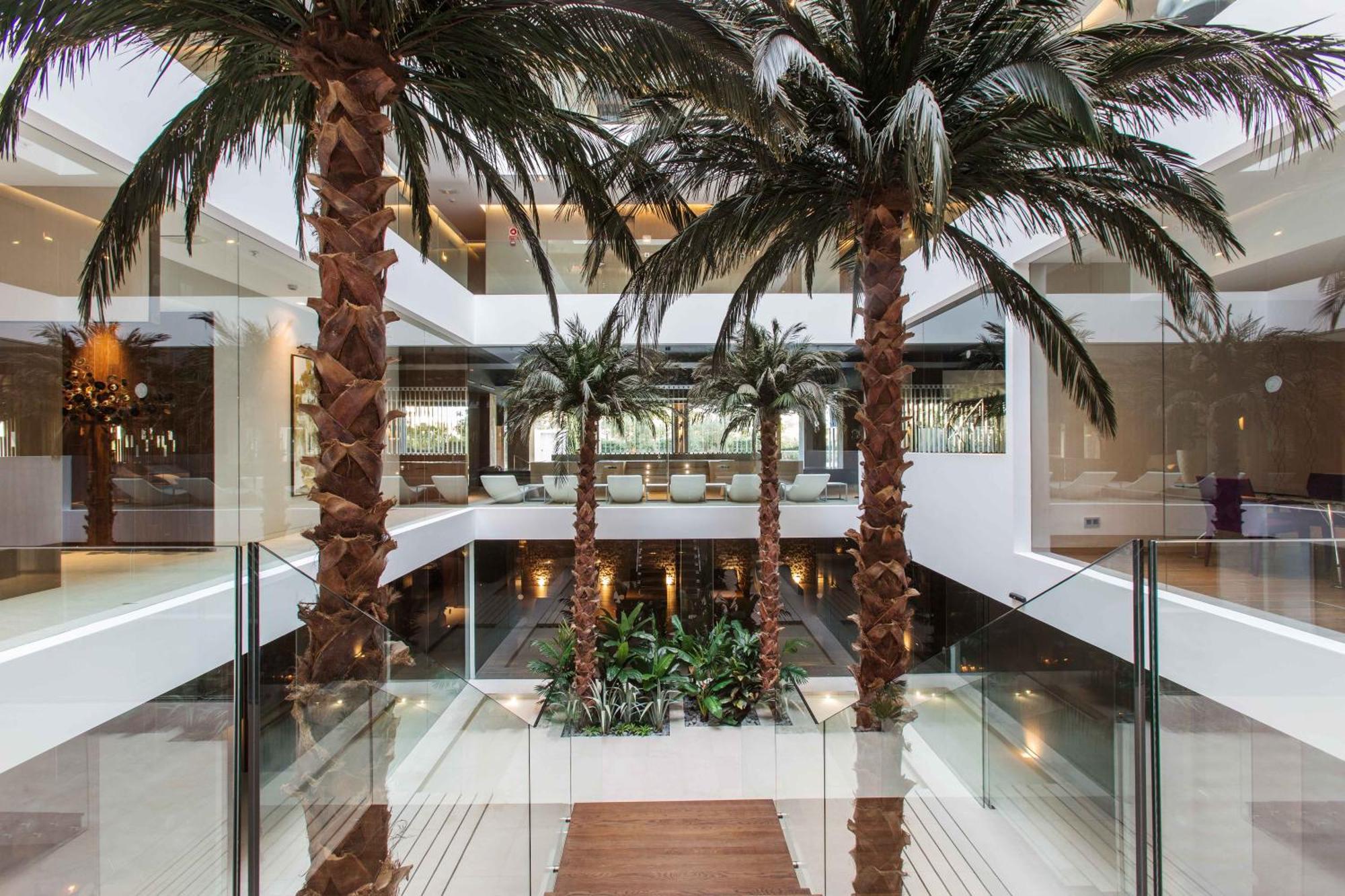 Don Carlos มาร์เบยา ภายนอก รูปภาพ The interior of the hotel